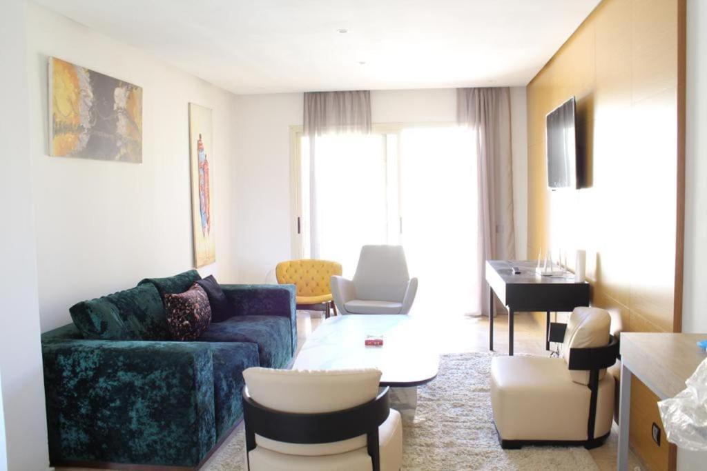 Appt 22 Bloc G- Hicherraton Plage Residence Bella Vista, Bouznika Bay Skhirat Eksteriør bilde